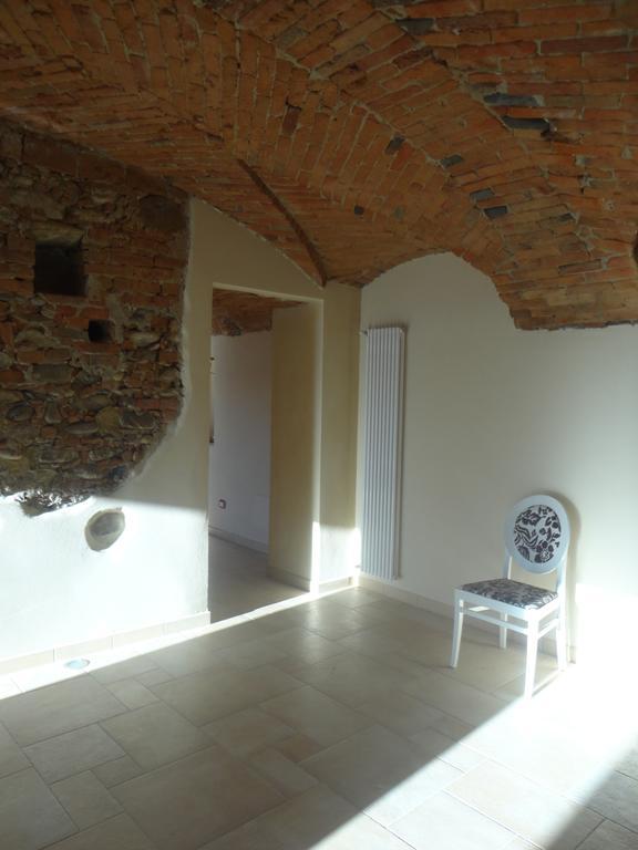 Bed and Breakfast Myricae Farigliano Exterior foto